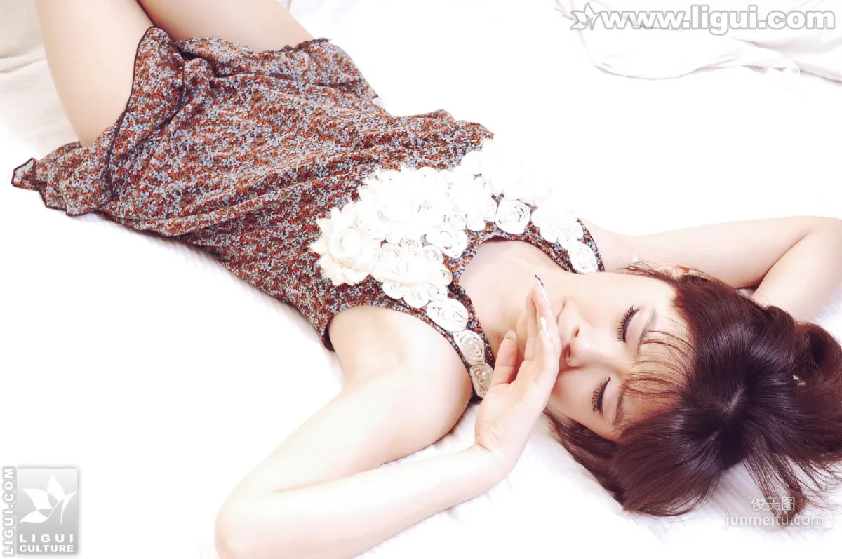 Dou Dou: Ligui Model photo 12