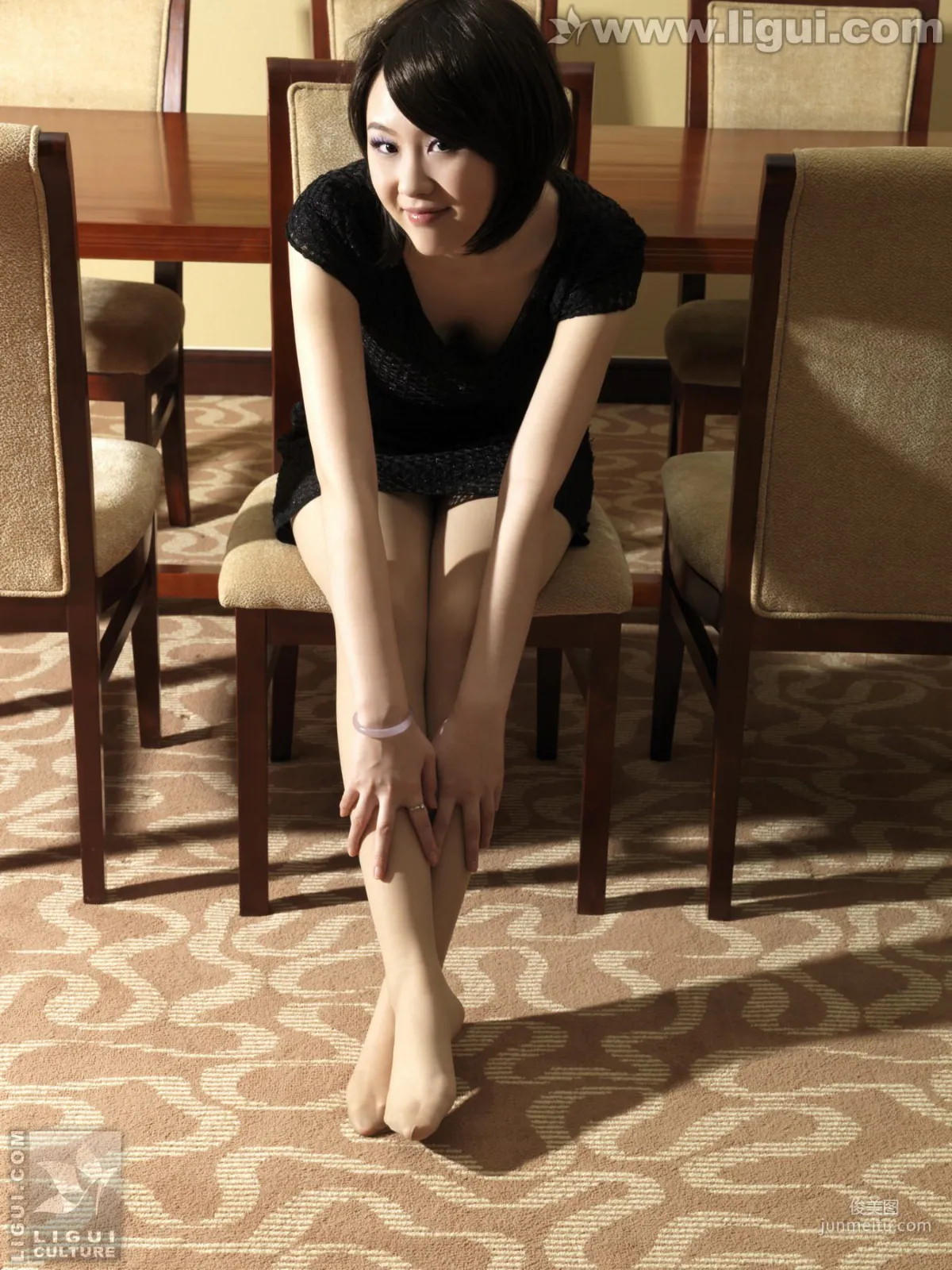 Fei Fei: Ligui Model photo 1