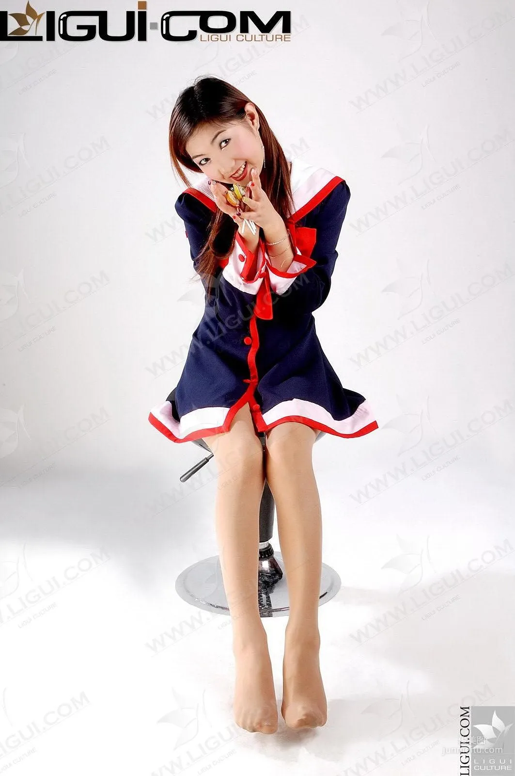 Si Si: Ligui Model photo 8
