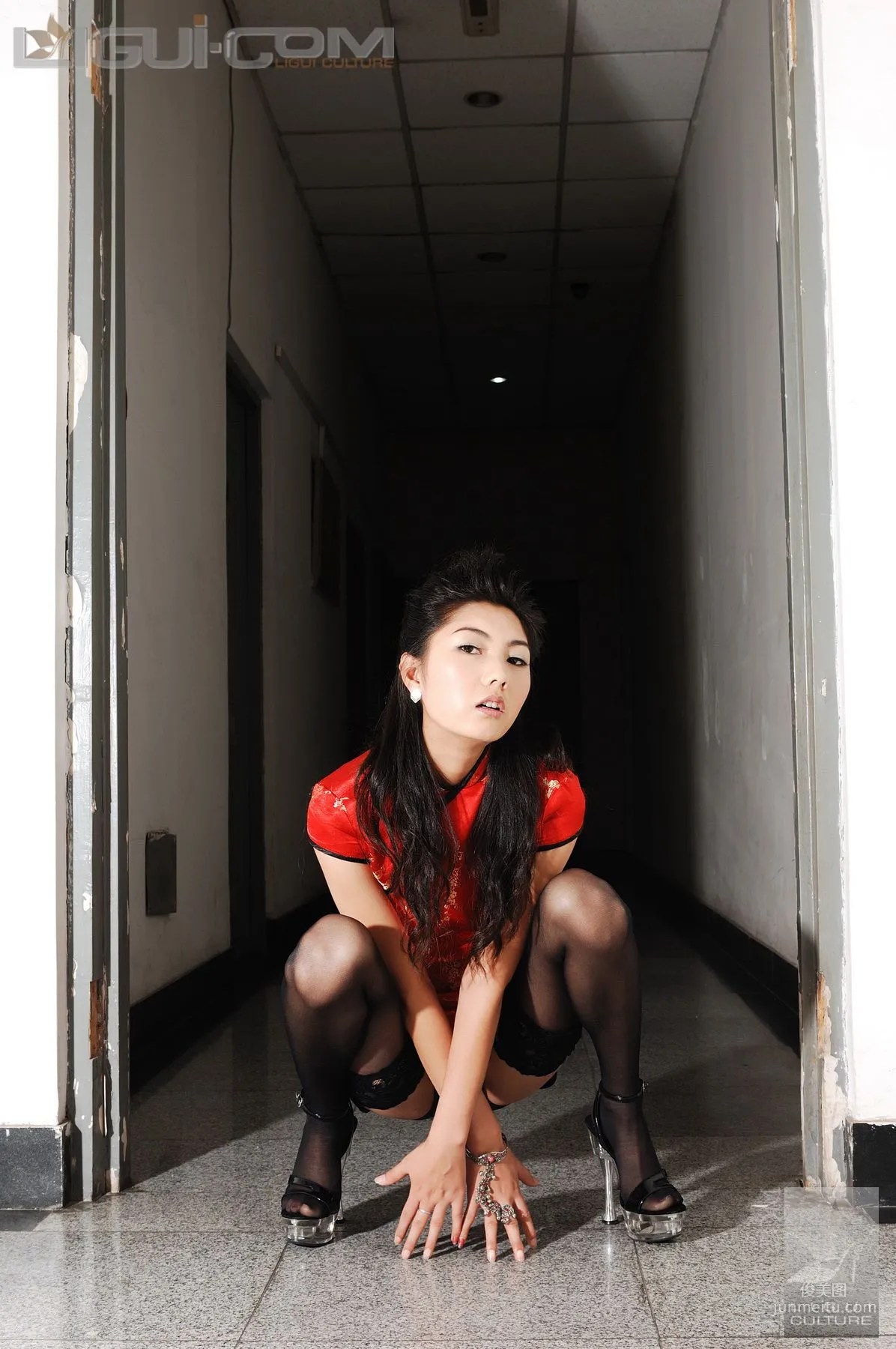 Si Si: Ligui Model photo 21