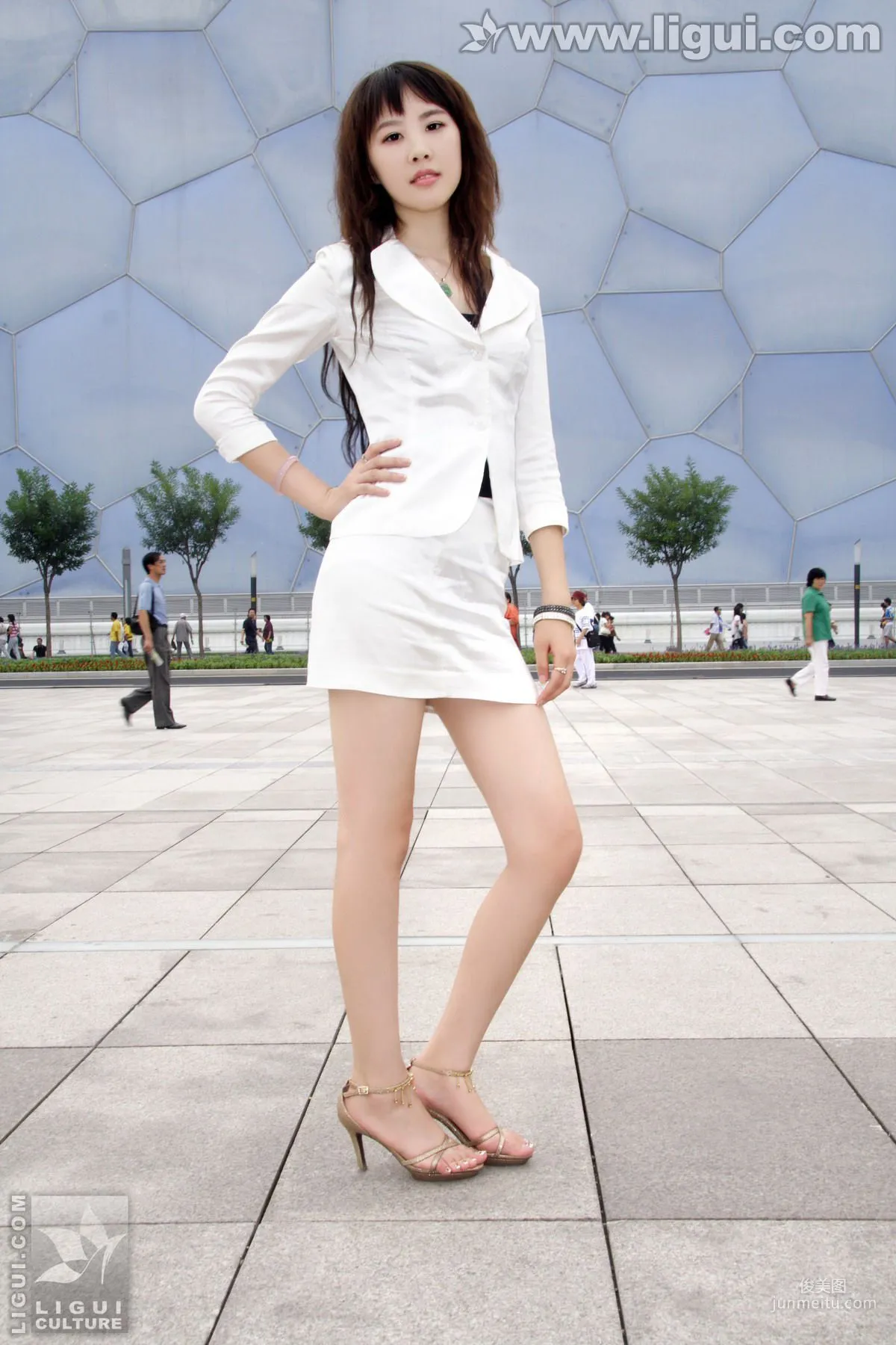 Fei Fei: Ligui Model photo 42