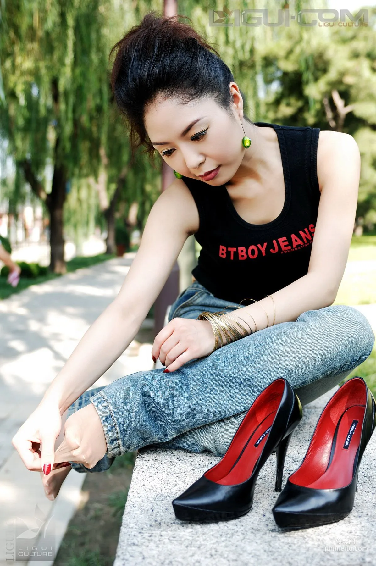 Bing Qing: Ligui Model photo 19