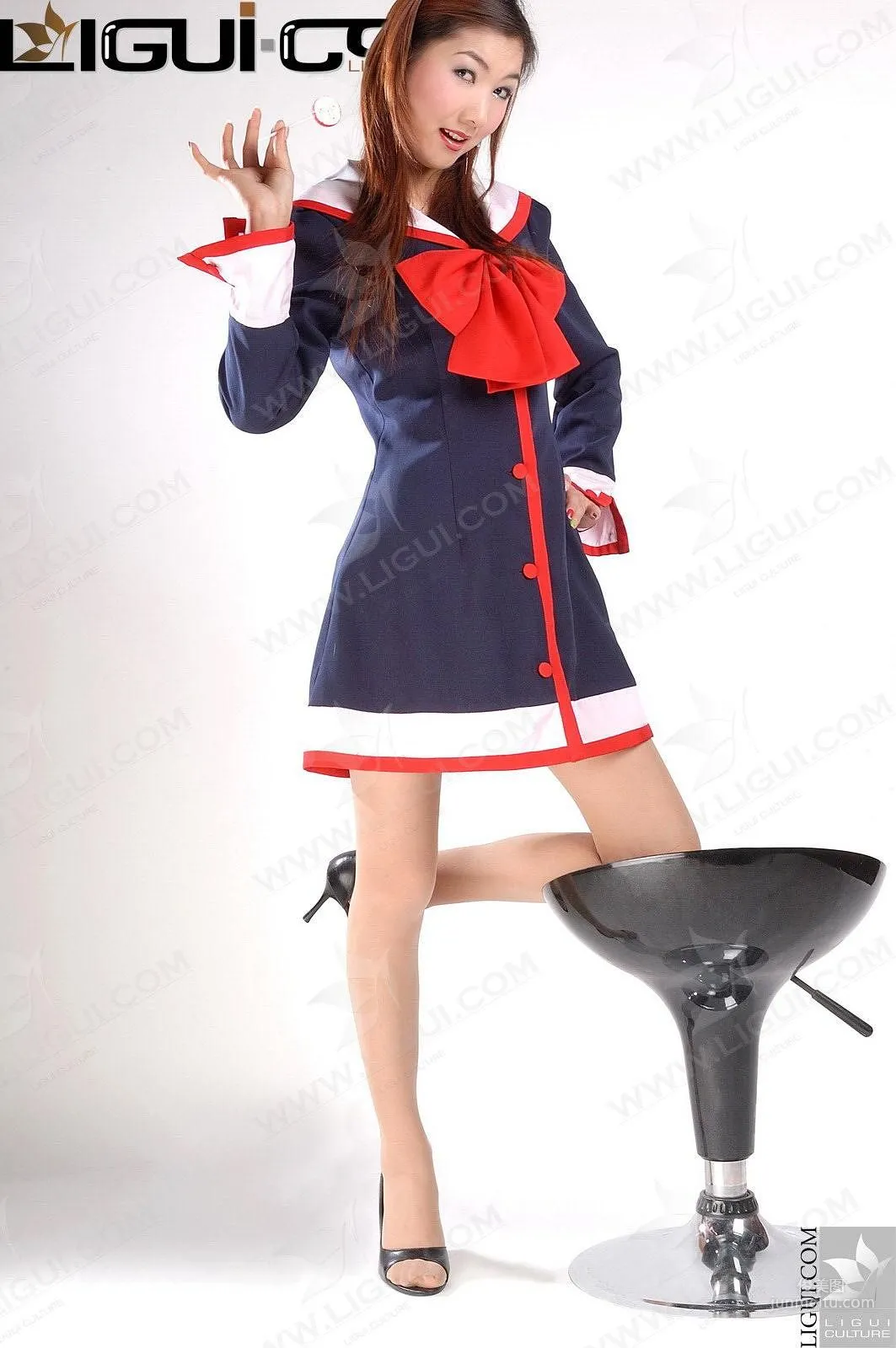 Si Si: Ligui Model photo 3