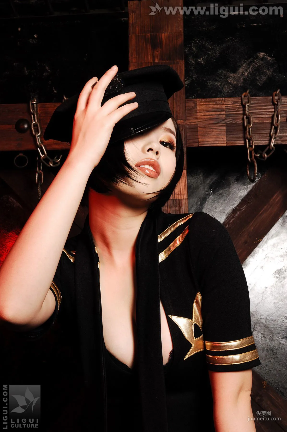 Mu Zi: Ligui Model photo 2