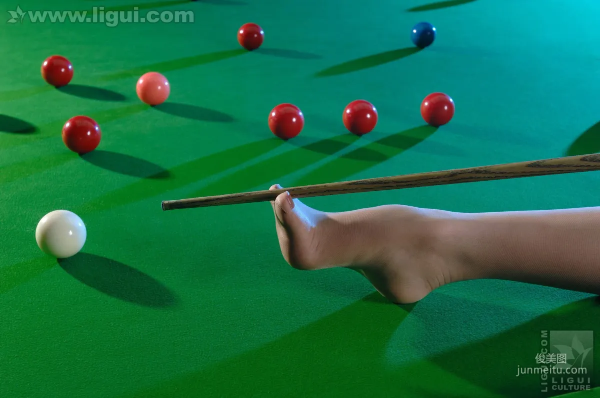 Model Mi Huimei, Lin Da, Stockings Beauties Play Billiards [Ligui] Beautiful Legs and Feet Photos photo 63