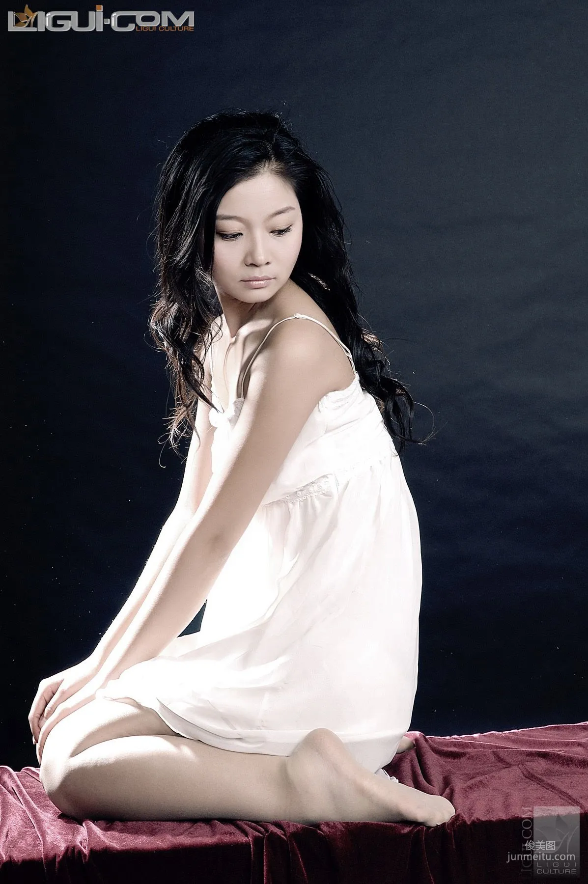 Qian Qian: Ligui Model photo 12