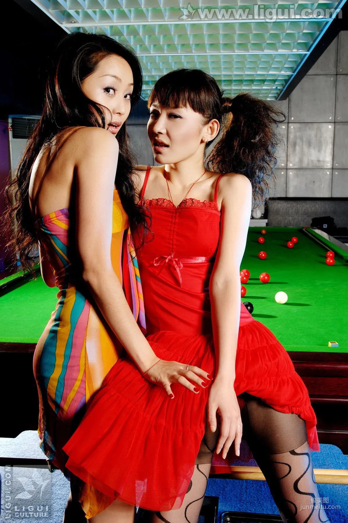 Model Mi Huimei, Lin Da, Stockings Beauties Play Billiards [Ligui] Beautiful Legs and Feet Photos photo 43