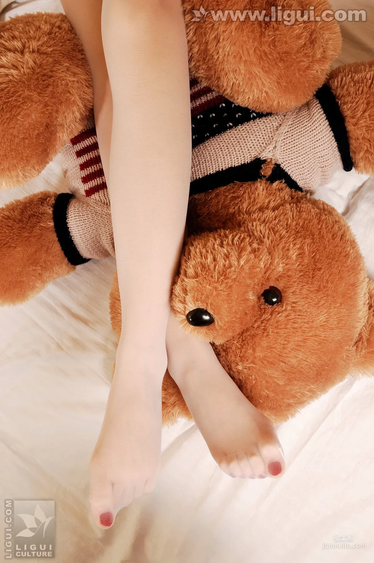 Fei Fei: Ligui Model photo 12