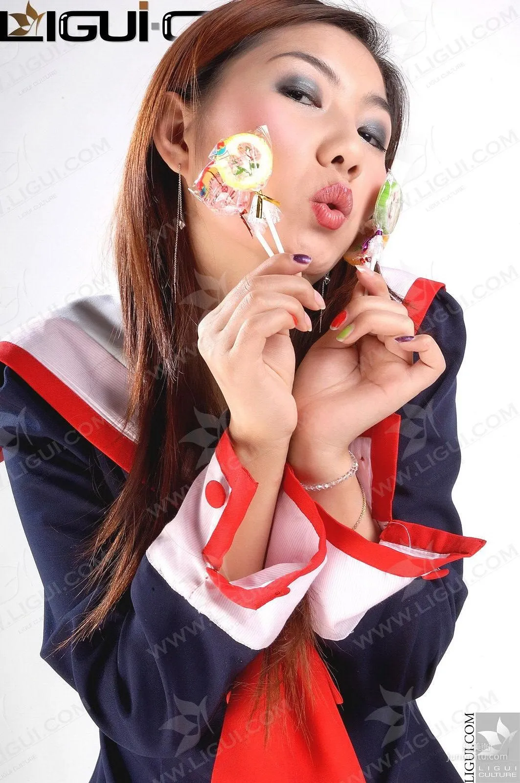 Si Si: Ligui Model photo 74