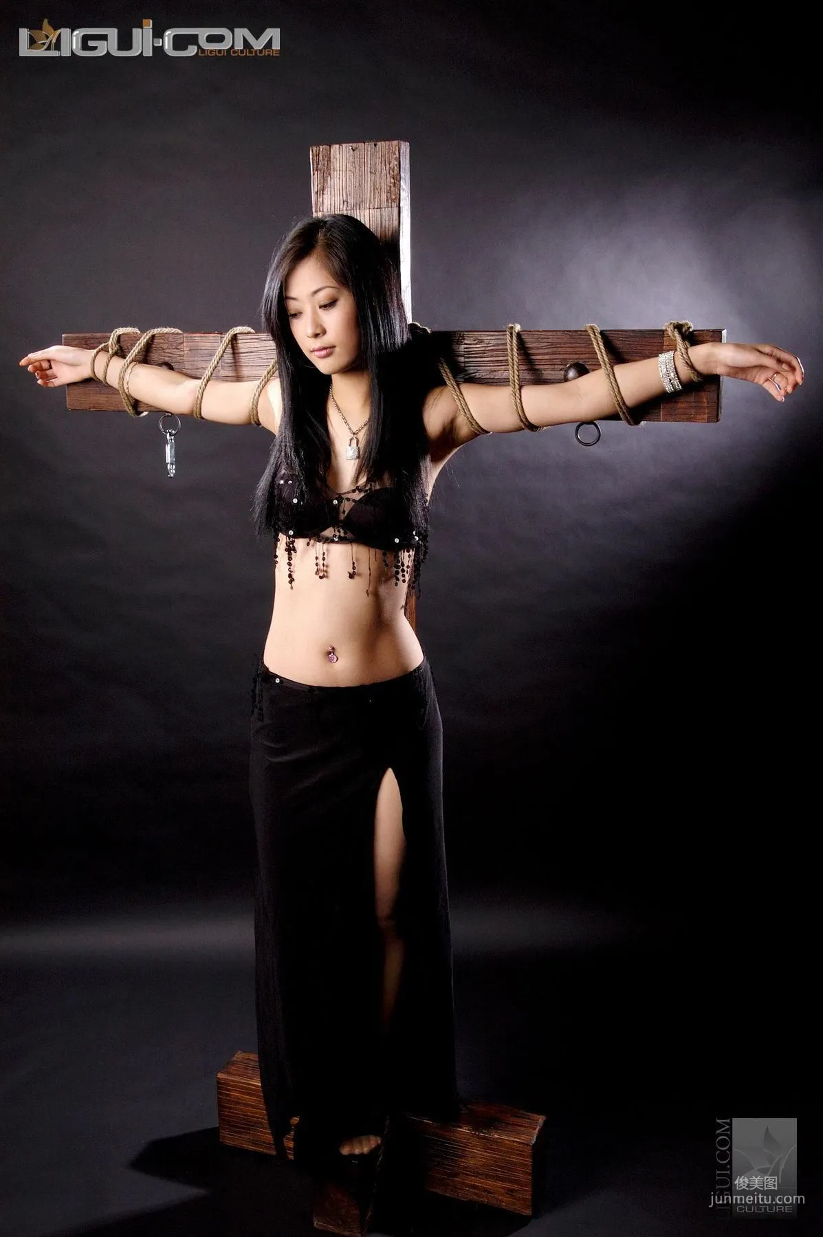 Saya: Ligui Model photo 8