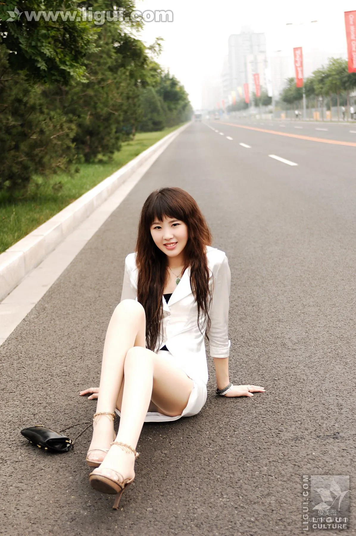 Fei Fei: Ligui Model photo 4