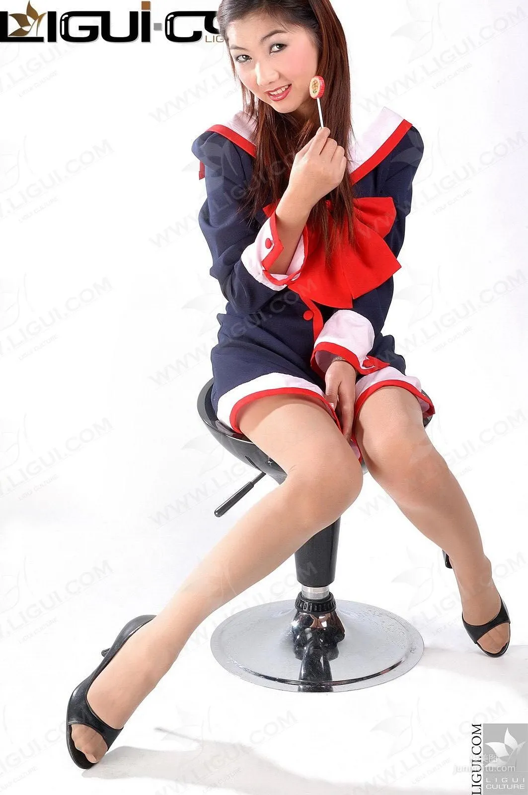 Si Si: Ligui Model photo 7