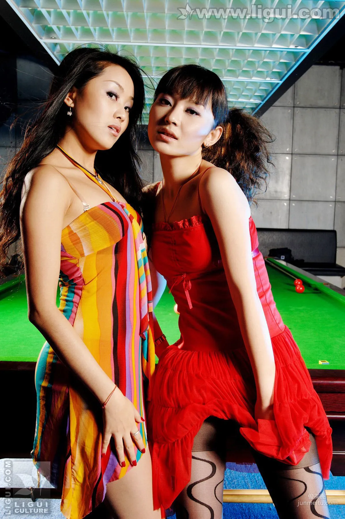 Model Mi Huimei, Lin Da, Stockings Beauties Play Billiards [Ligui] Beautiful Legs and Feet Photos photo 2