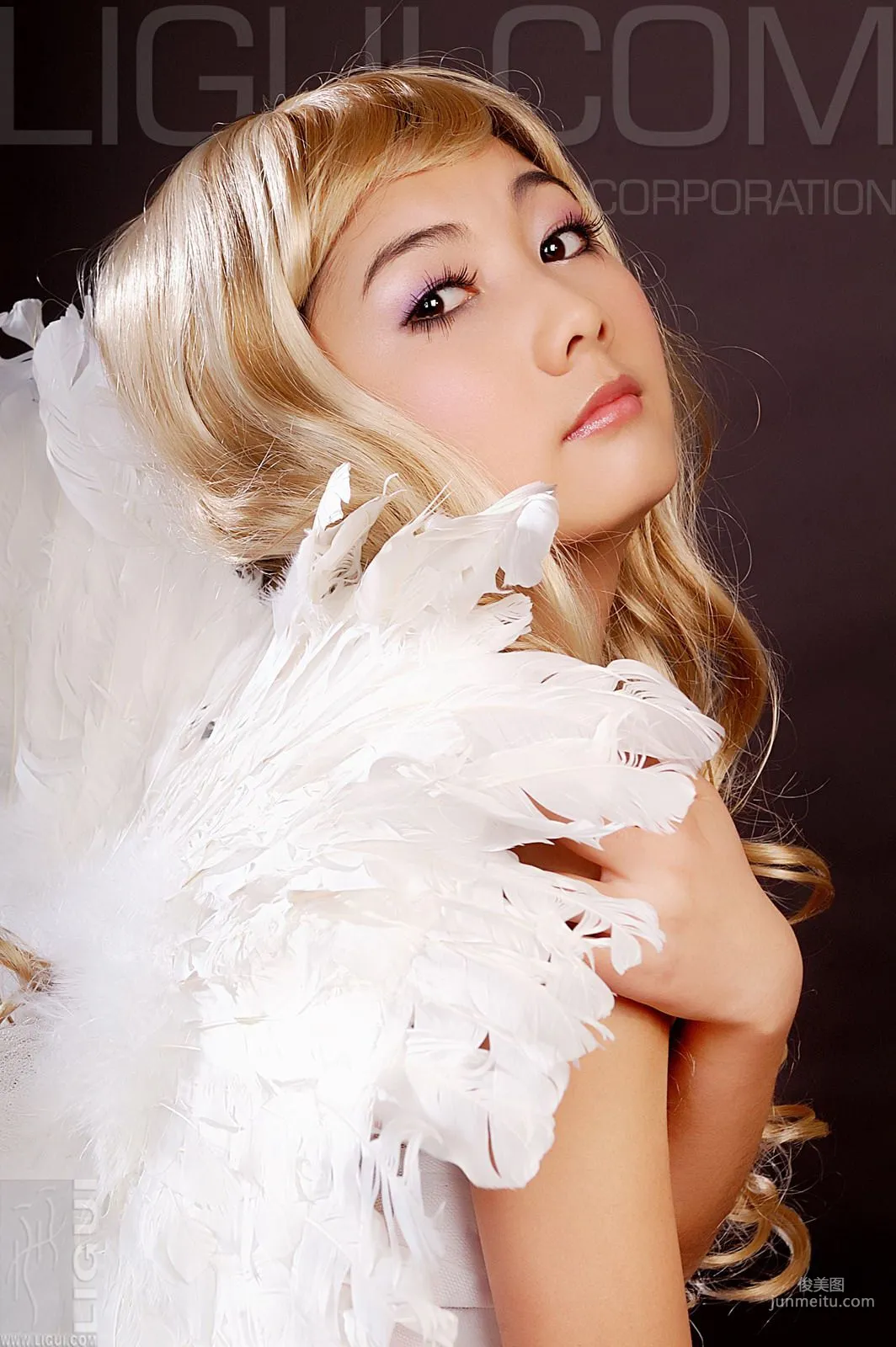 Si Si: Ligui Model photo 14