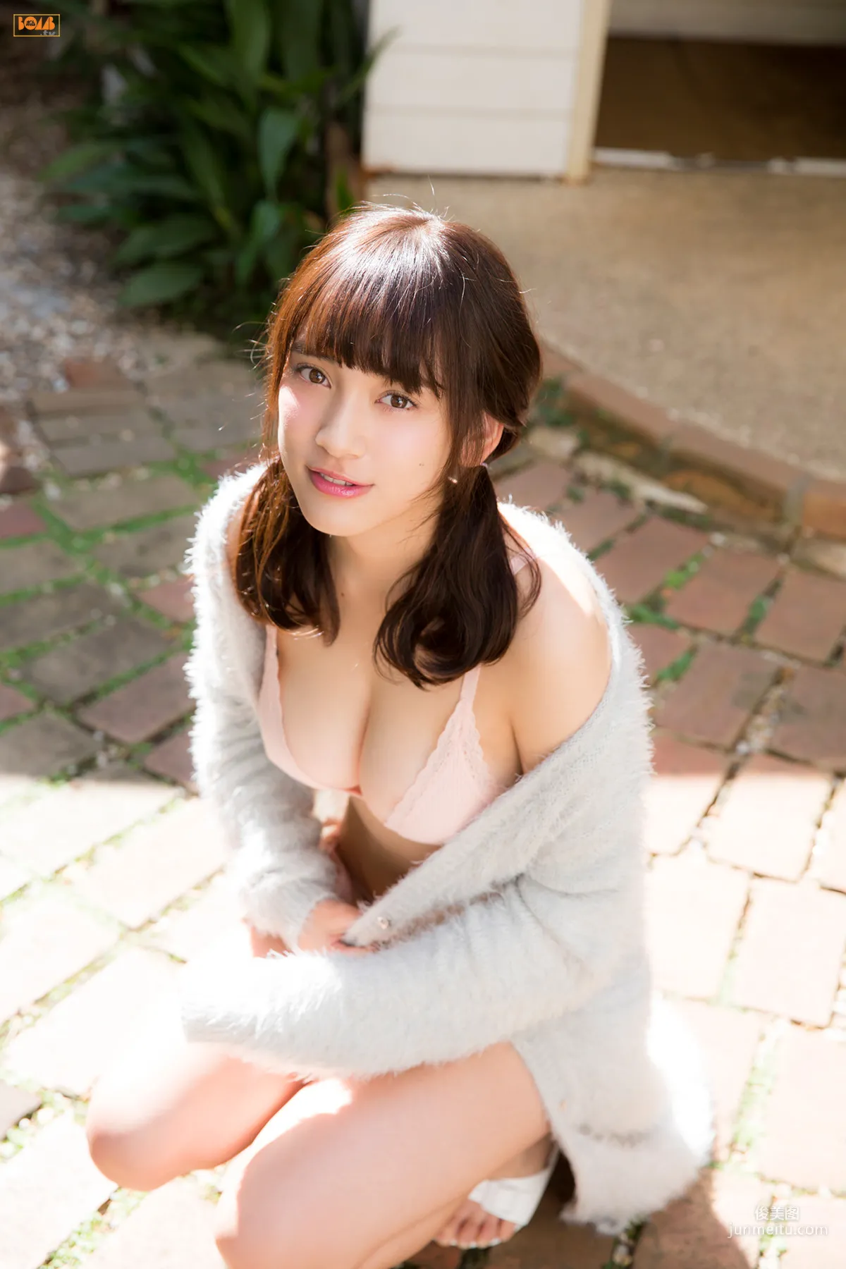 都丸紗也華《まんまるなおんなのこ》寫真集 [Bomb.TV] 2015年12月号 4