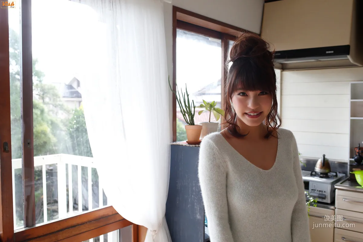 岸明日香《ほろ酔いクリスマス》寫真集 [Bomb.TV] 2016年01月号 16