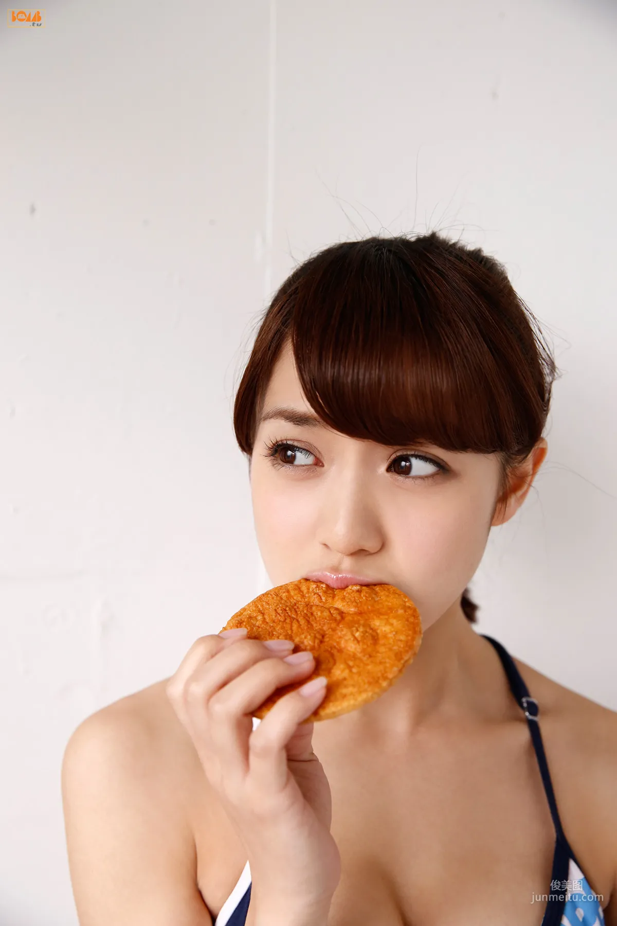 奧仲麻琴《Let's fly まこっちゃん!》 寫真集 [Bomb.TV] 2015年01月号 34
