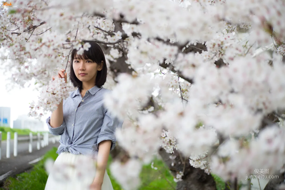 吉岡里帆《キミとボクのデートプラン》写真集 [Bomb.TV] 2015年06月号 96