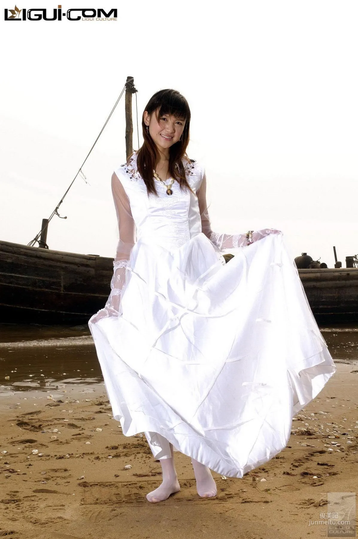 Fei Er: Ligui Model photo 5