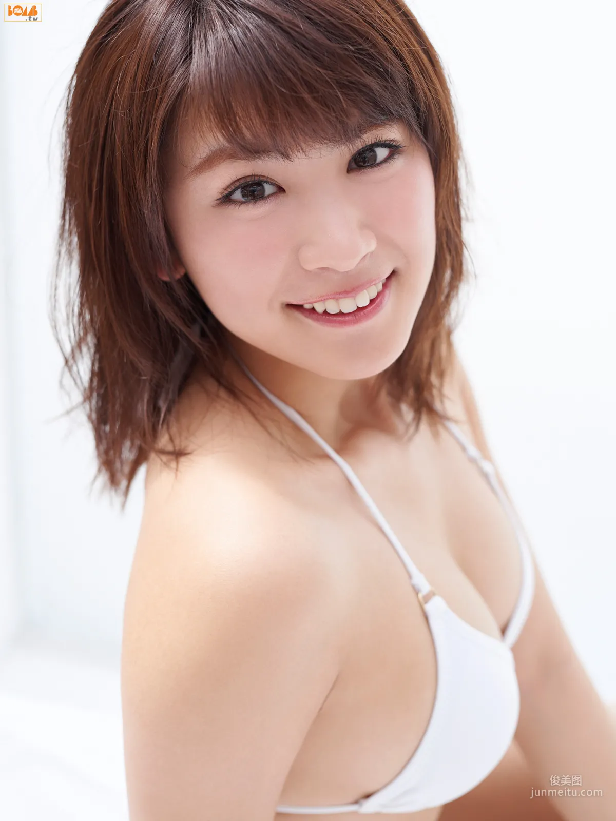 Ikumi Hisamatsu Photo Set [Bomb.TV] 2016 May Issue photo 3