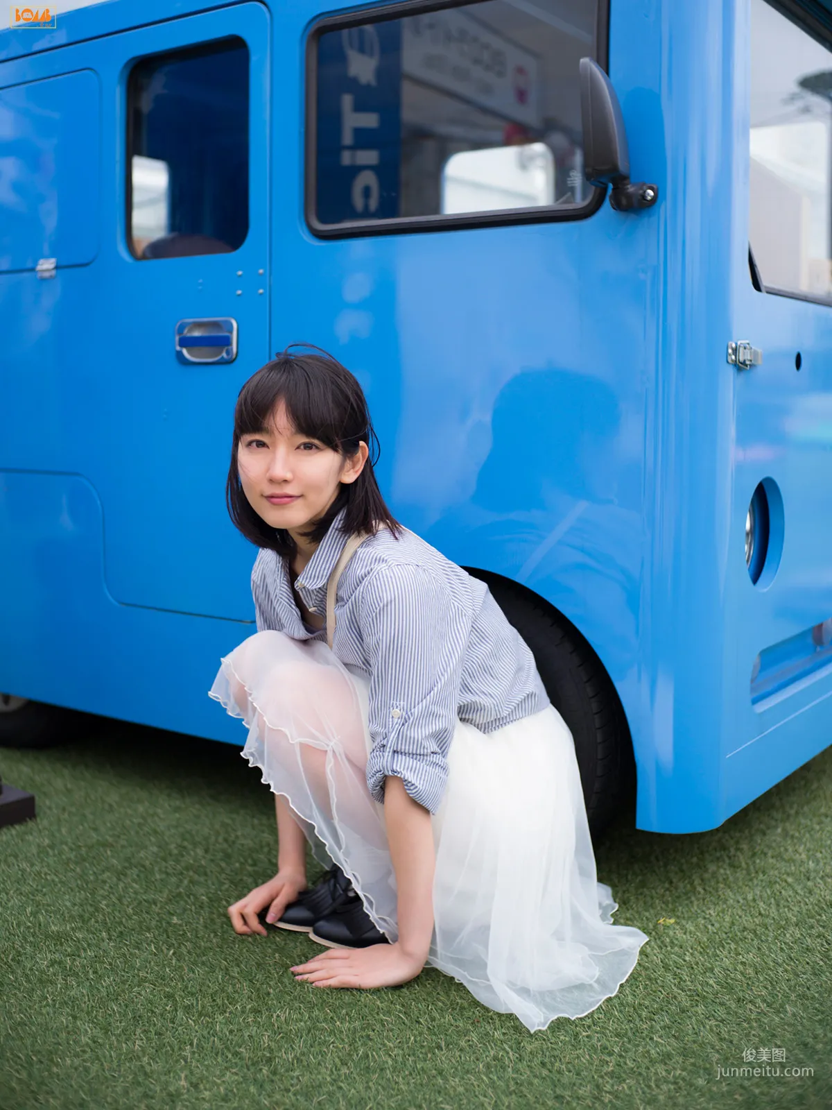 吉岡里帆《キミとボクのデートプラン》写真集 [Bomb.TV] 2015年06月号 78
