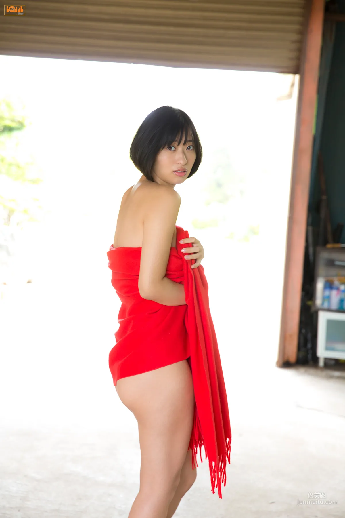 Yuka Kuramochi 倉持由香 寫真集 [Bomb.TV] 2016年06月号 56
