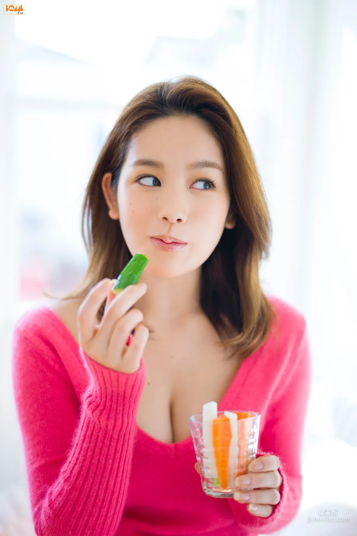 Miwako Kakei Miwako Kakei Photo Set [Bomb.TV] 2014 January Issue photo 14