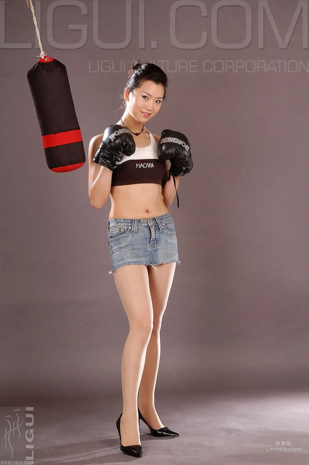 [丽柜LiGui] Model 由美《牛仔搏擊女郎》丝足写真集图片5