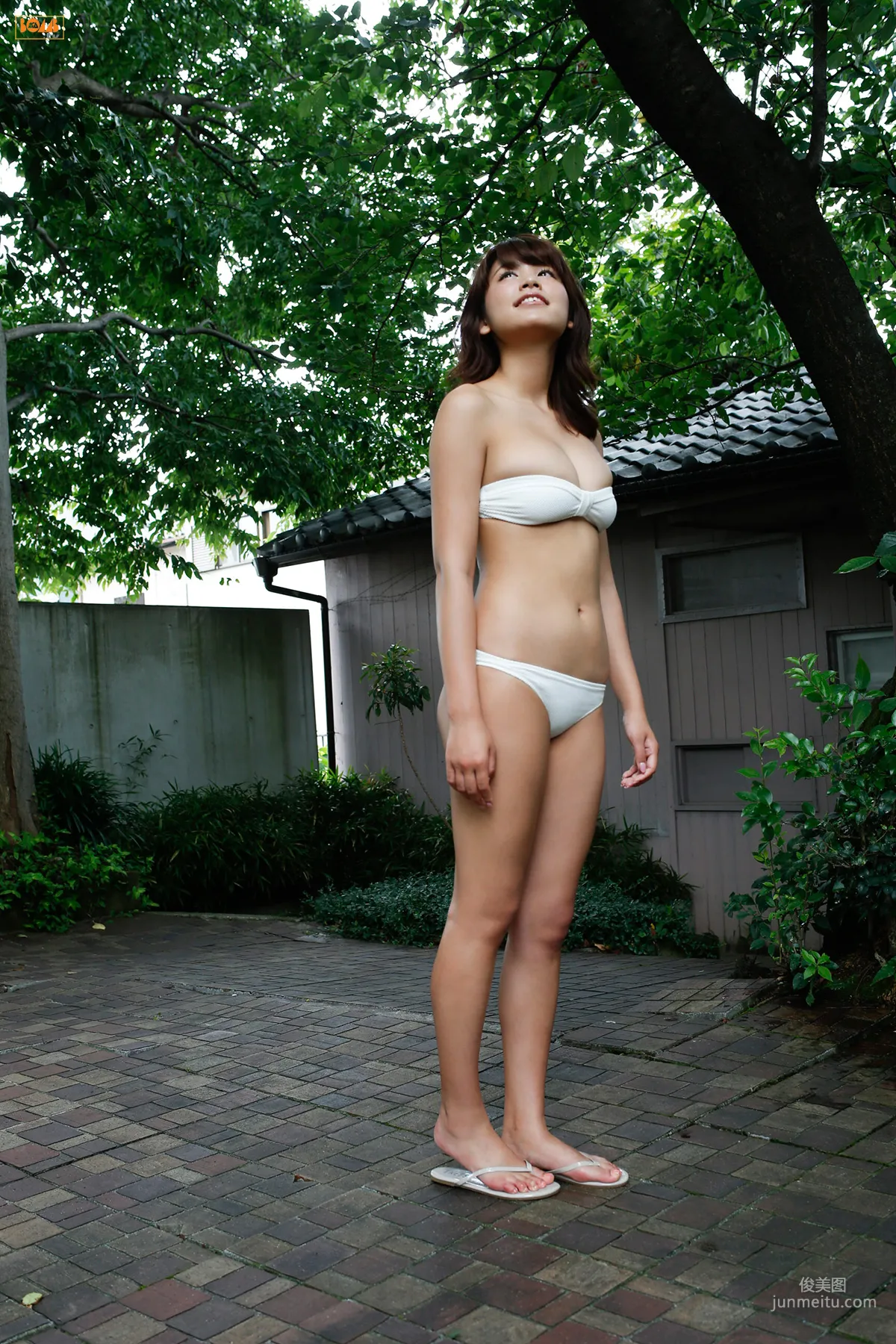 [Bomb.TV] 2015 September Issue Ikumi Hisamatsu Photo Set photo 6