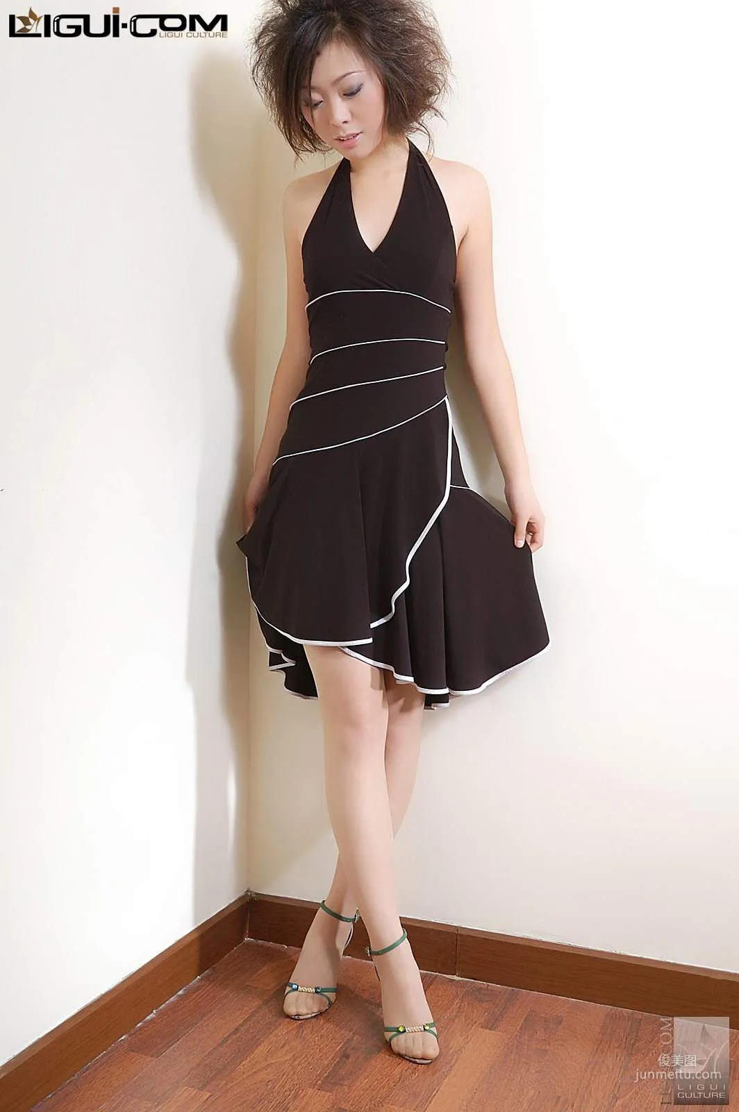 Feng Lu: Ligui Model photo 16