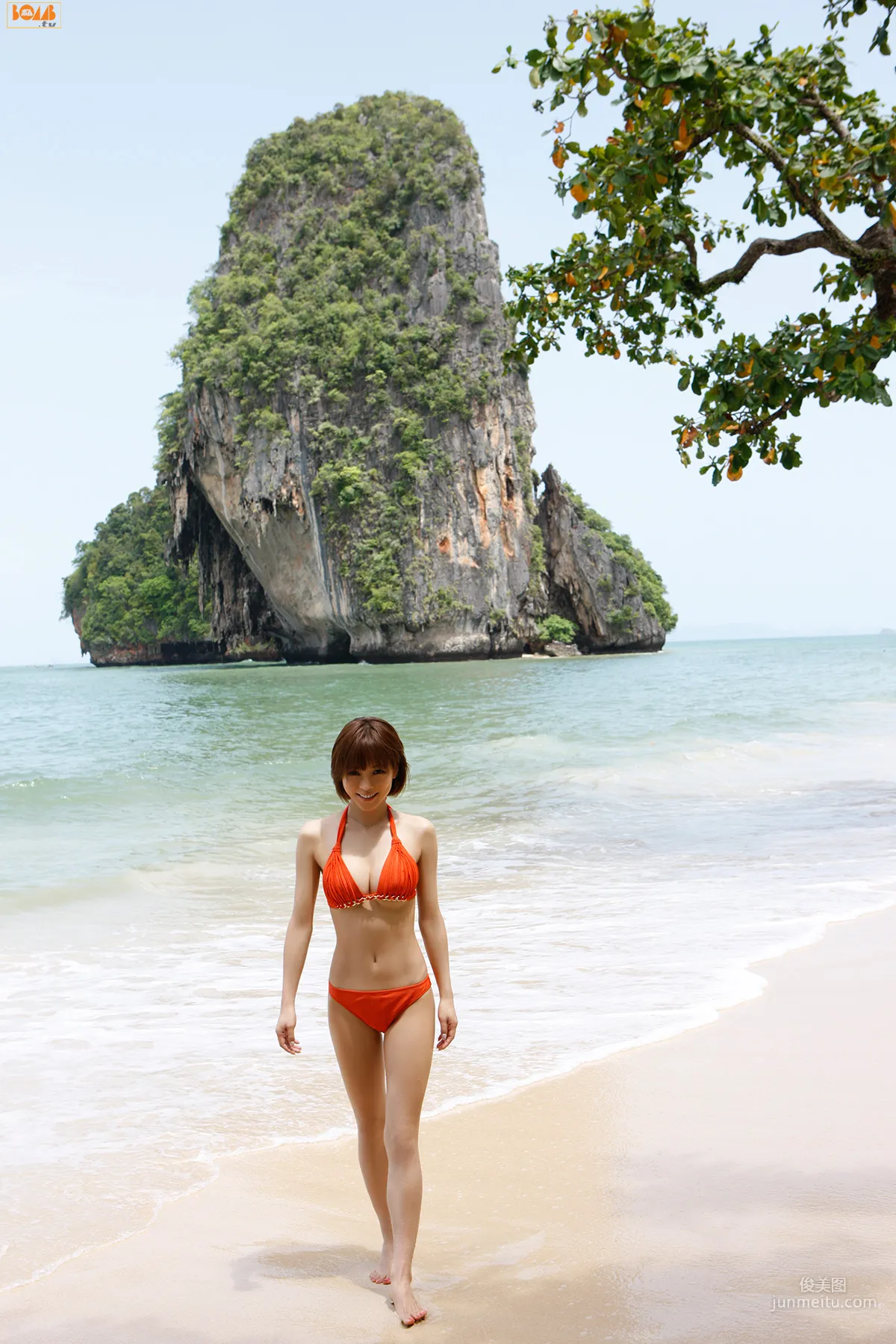 Yumiko Shaku Photo Set [Bomb.TV] October 2012 Issue photo 17