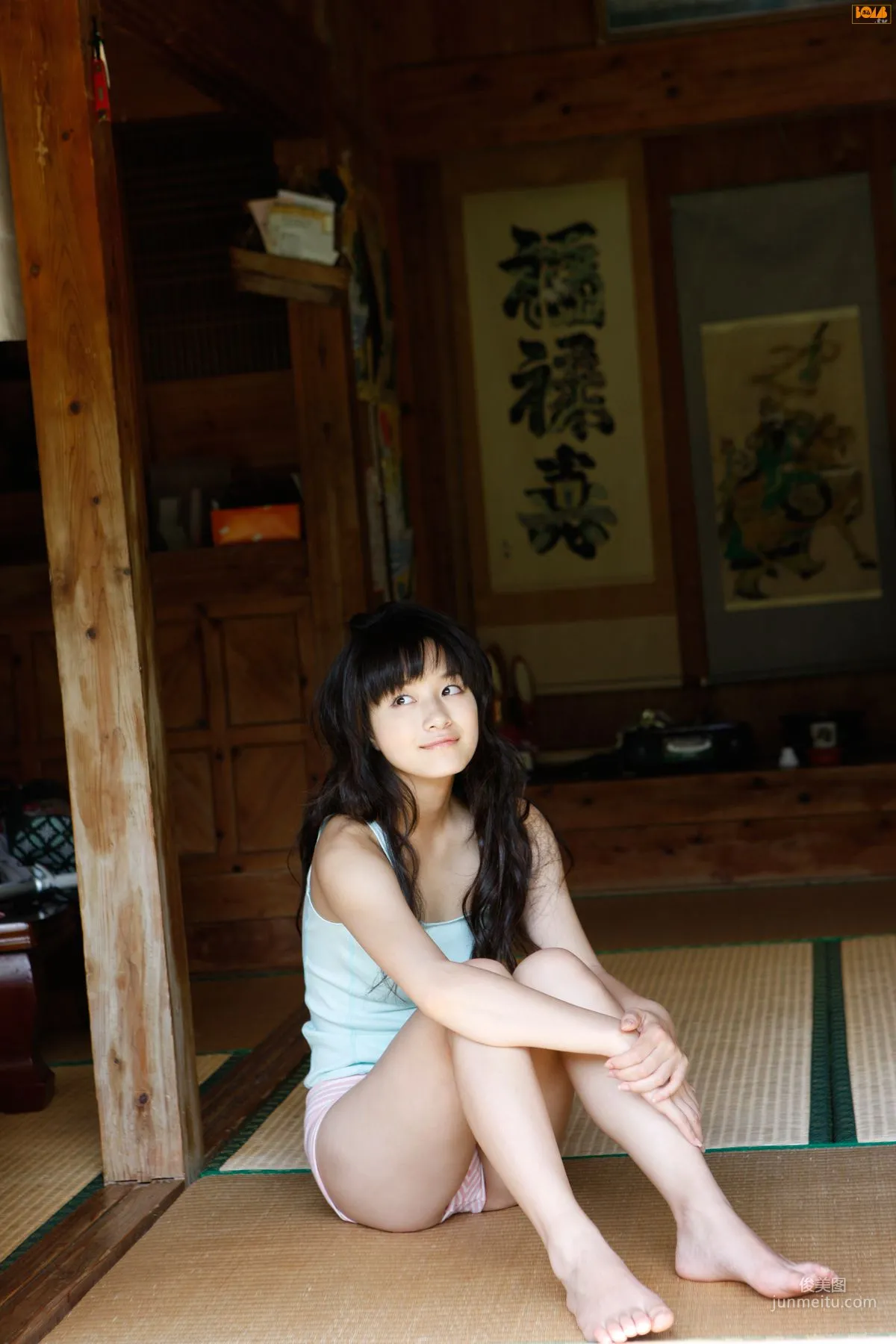 [Bomb.TV] 2010年04月刊 三宅瞳 Miyake Hitomi 寫真集 23