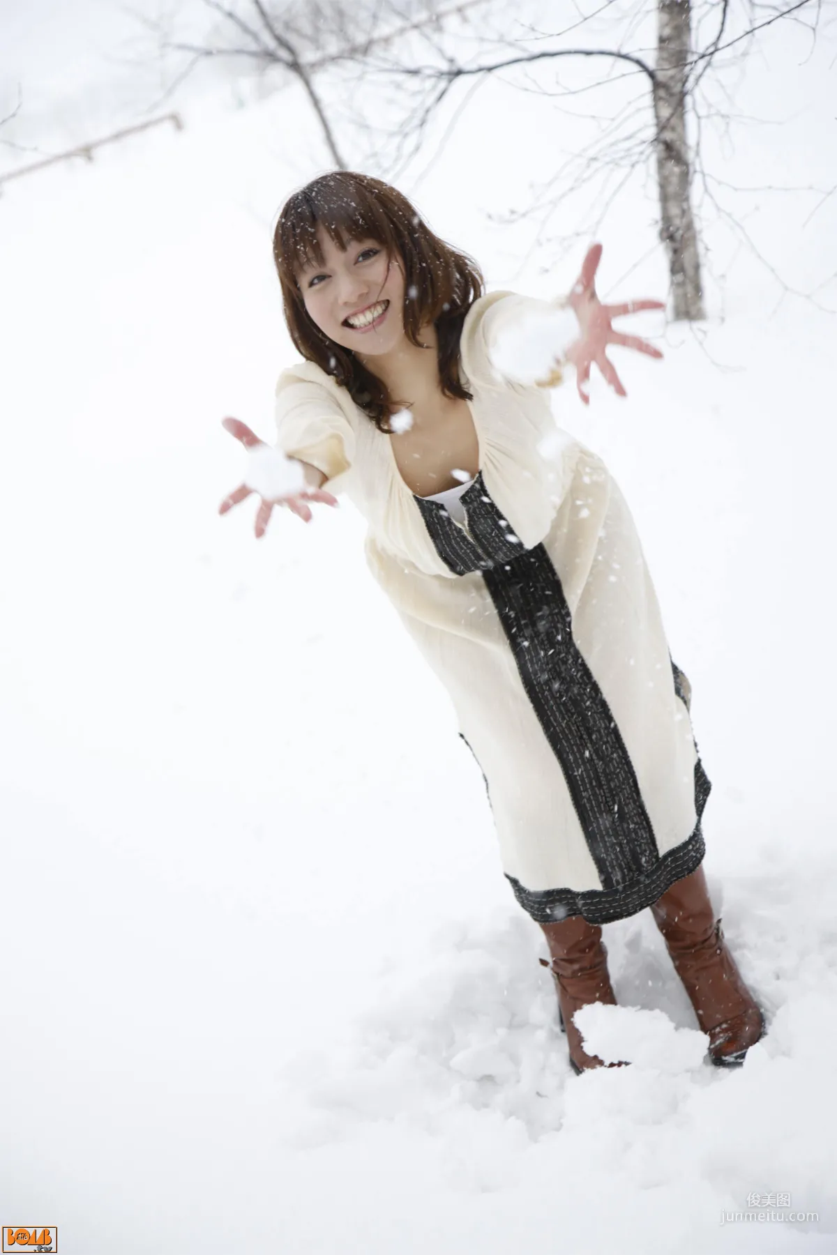 Marie Kai "Surprisingly Bold" Photo Set [Bomb.TV] 2011 February Issue photo 12