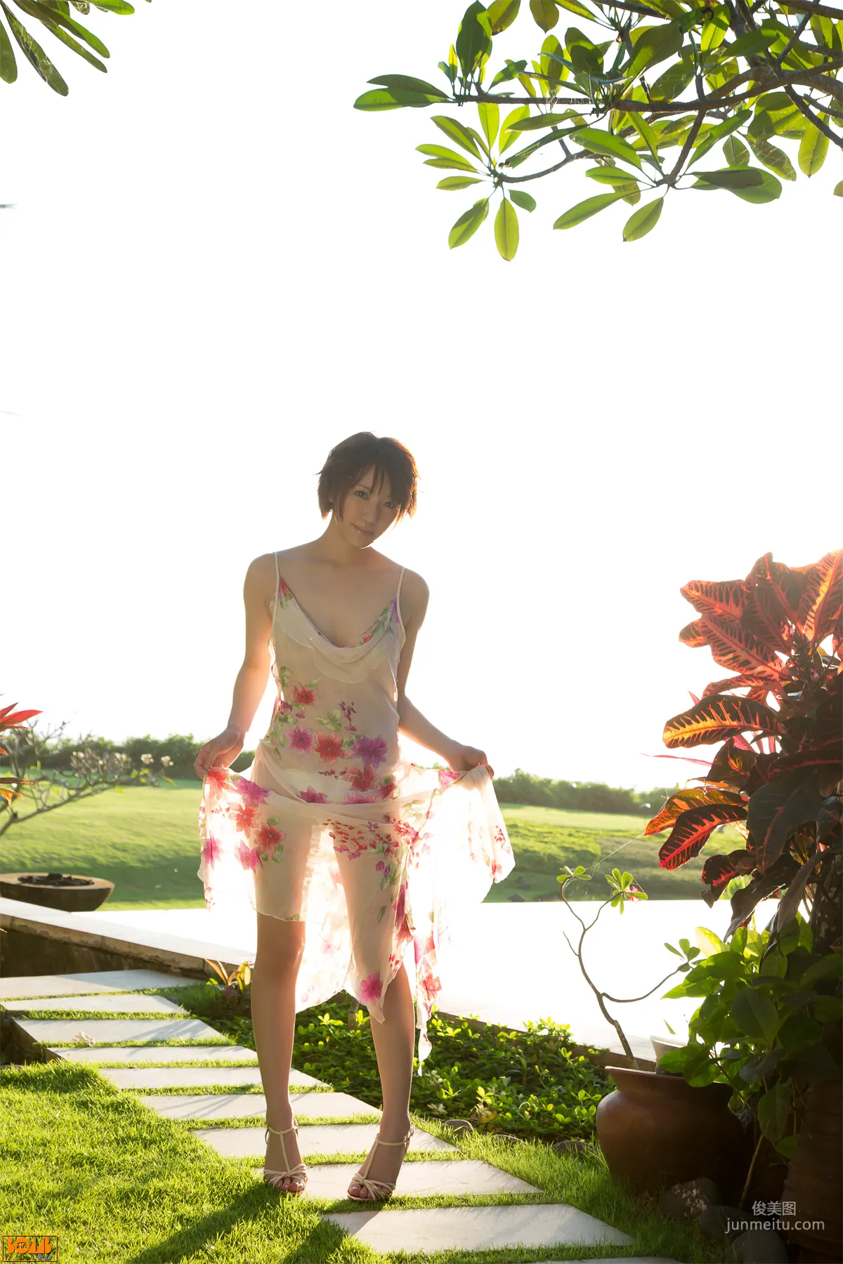 Yuki Asakura Photo Set [Bomb.TV] December 2012 Issue photo 15