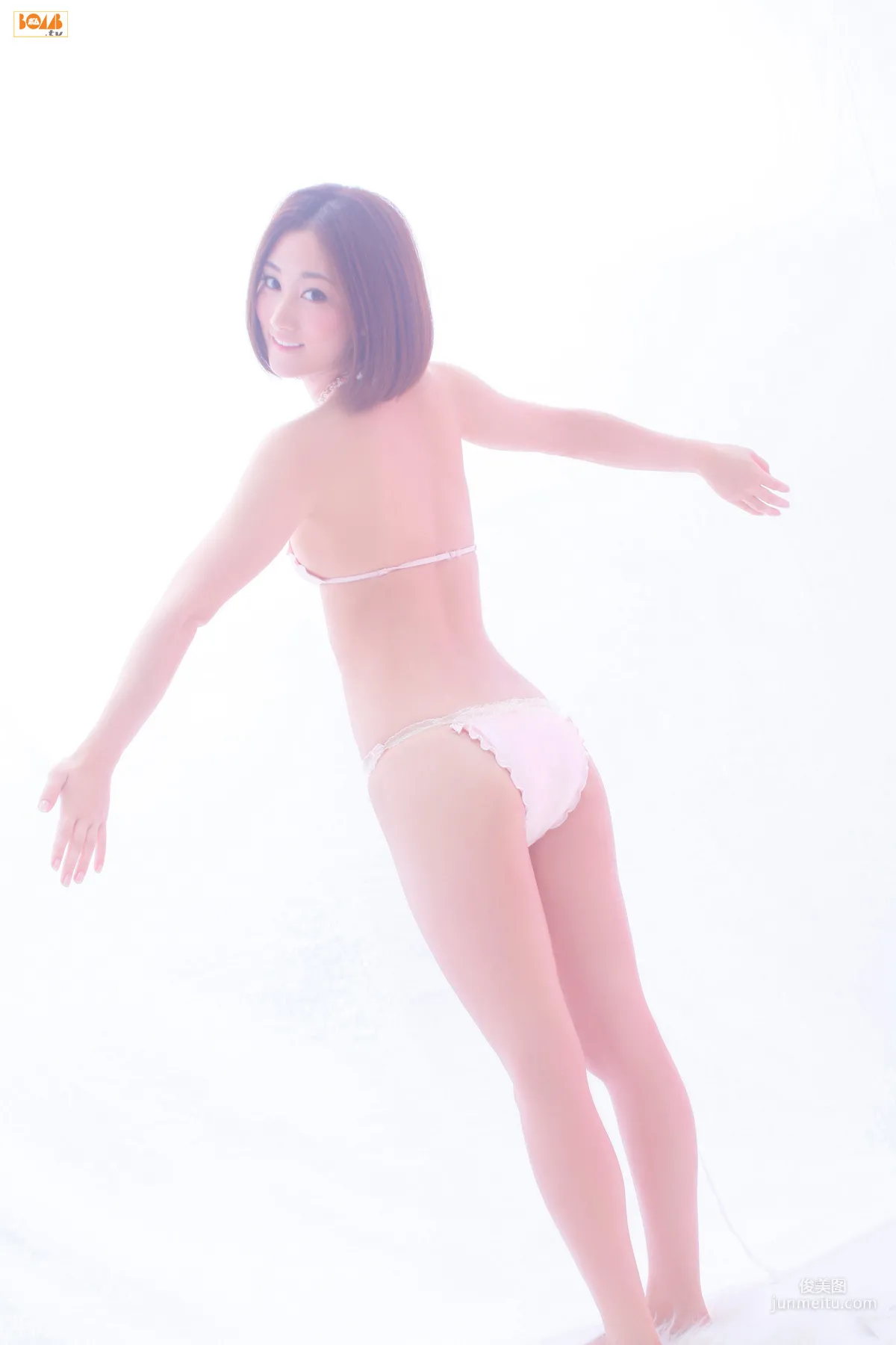[Bomb.TV] January 2012 Issue Mika Yoshinaga Photo Set photo 28