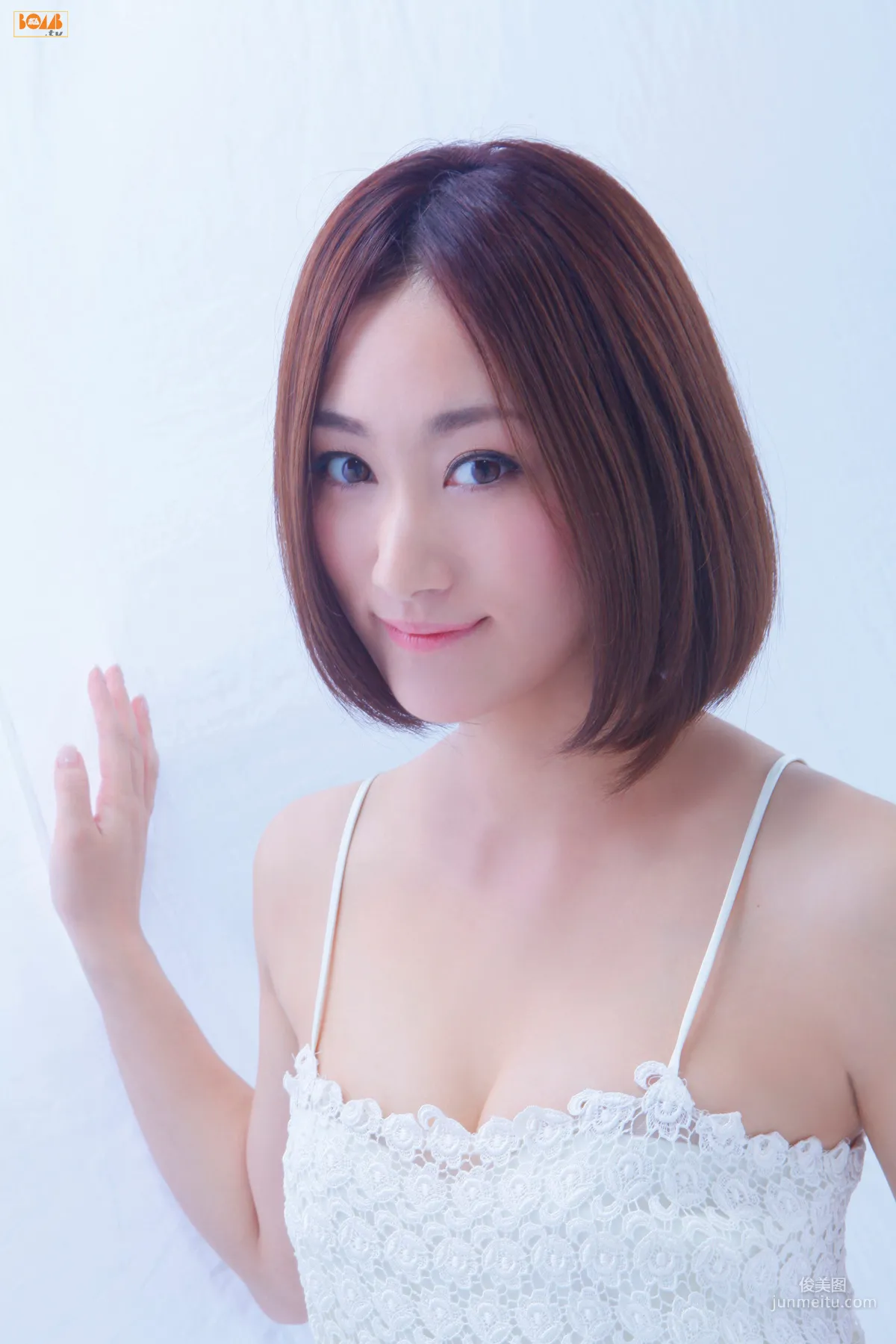 [Bomb.TV] January 2012 Issue Mika Yoshinaga Photo Set photo 2