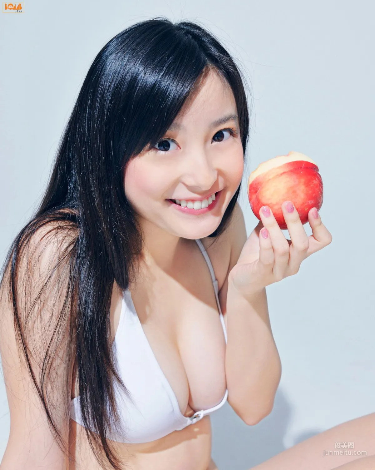 《Next Bikini 次世代ビ♥キ♥ニ》 寫真集 [Bomb.TV] 2010年11月刊 44