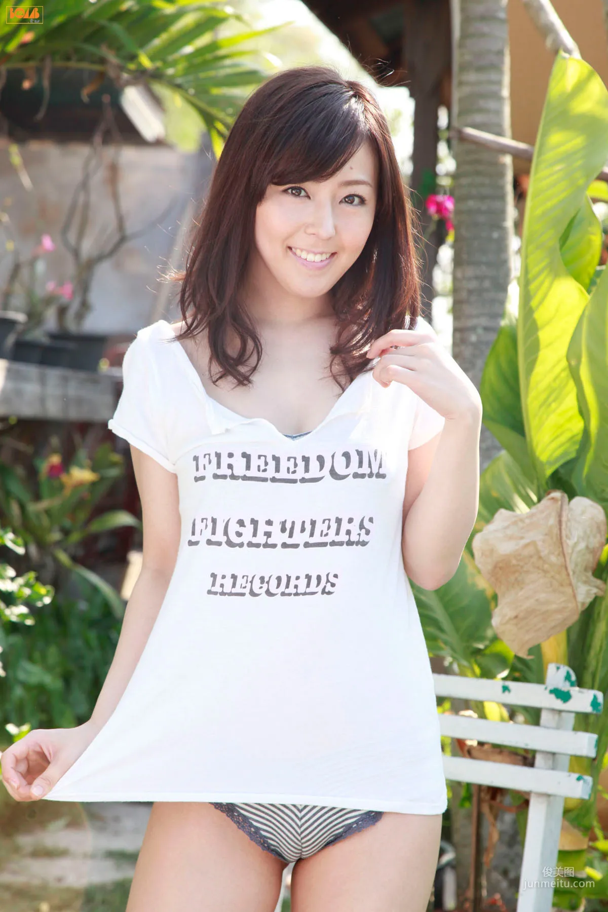 [Bomb.TV] July 2011 Issue Emi Ito Photo Set photo 19