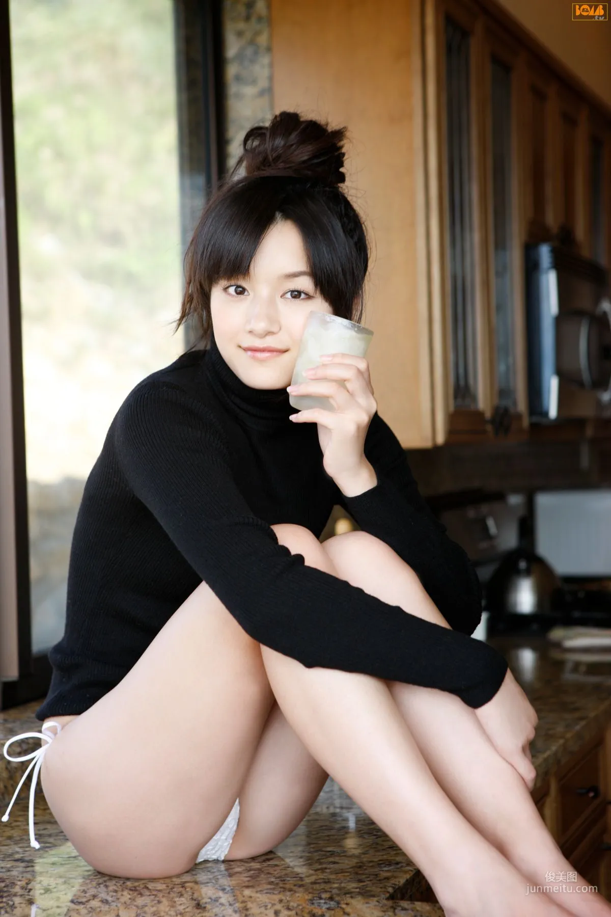 Hitomi Miyake Idoling!!! Photo Set [Bomb.TV] 2010 No.08 photo 6