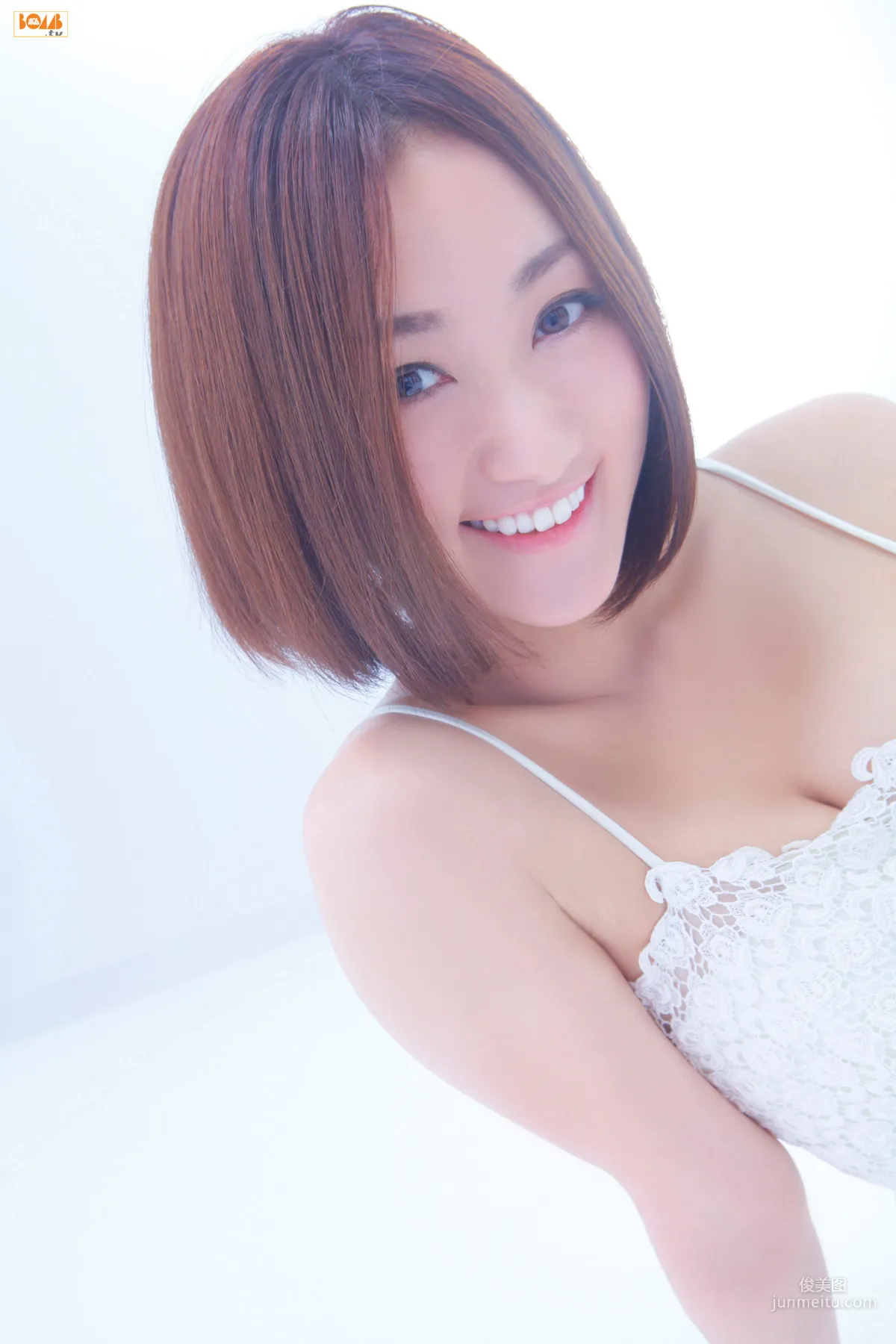 [Bomb.TV] January 2012 Issue Mika Yoshinaga Photo Set photo 5