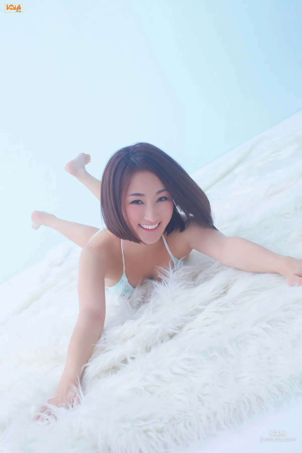 [Bomb.TV] January 2012 Issue Mika Yoshinaga Photo Set photo 23