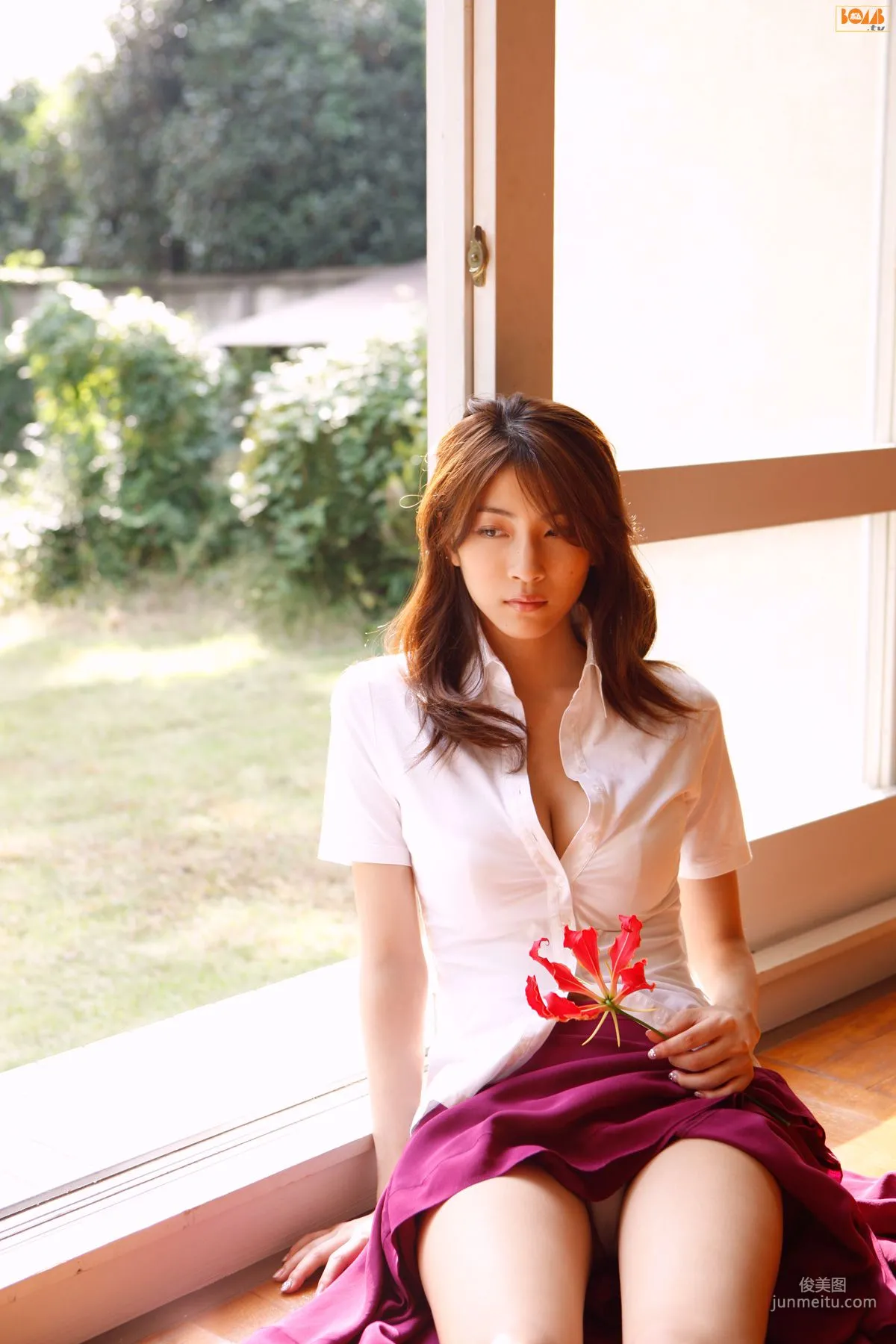 [Bomb.TV] 2010 December Issue Asana Mamoru Photo Set photo 26