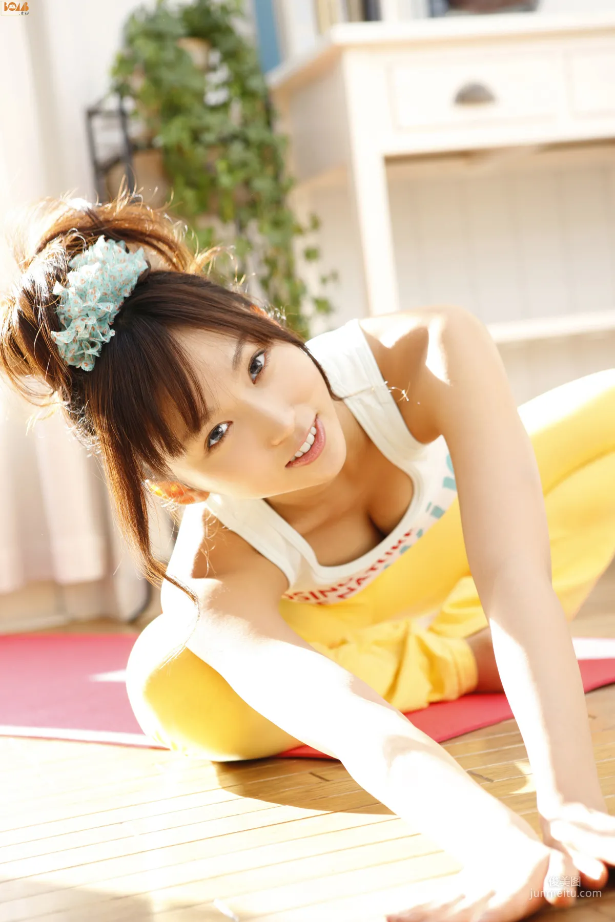 [Bomb.TV] 2011年03月号 Risa Yoshiki 吉木梨纱/吉木りさ 写真集2