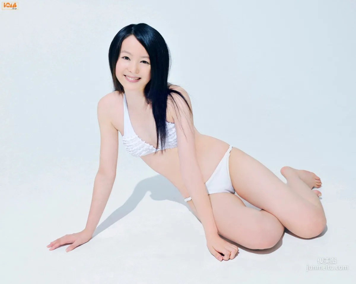 《Next Bikini 次世代ビ♥キ♥ニ》 寫真集 [Bomb.TV] 2010年11月刊 26