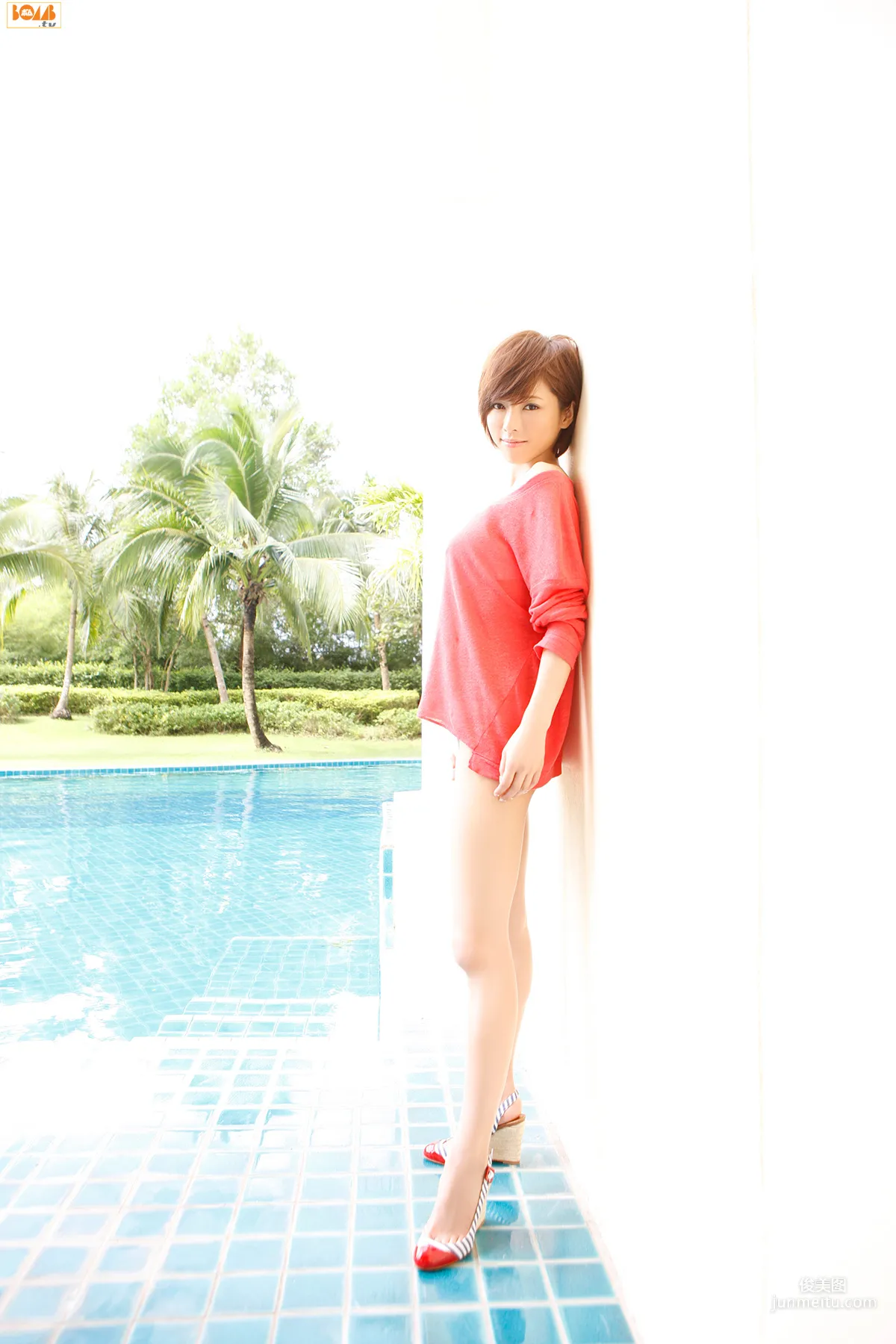 Yumiko Shaku Photo Set [Bomb.TV] October 2012 Issue photo 1