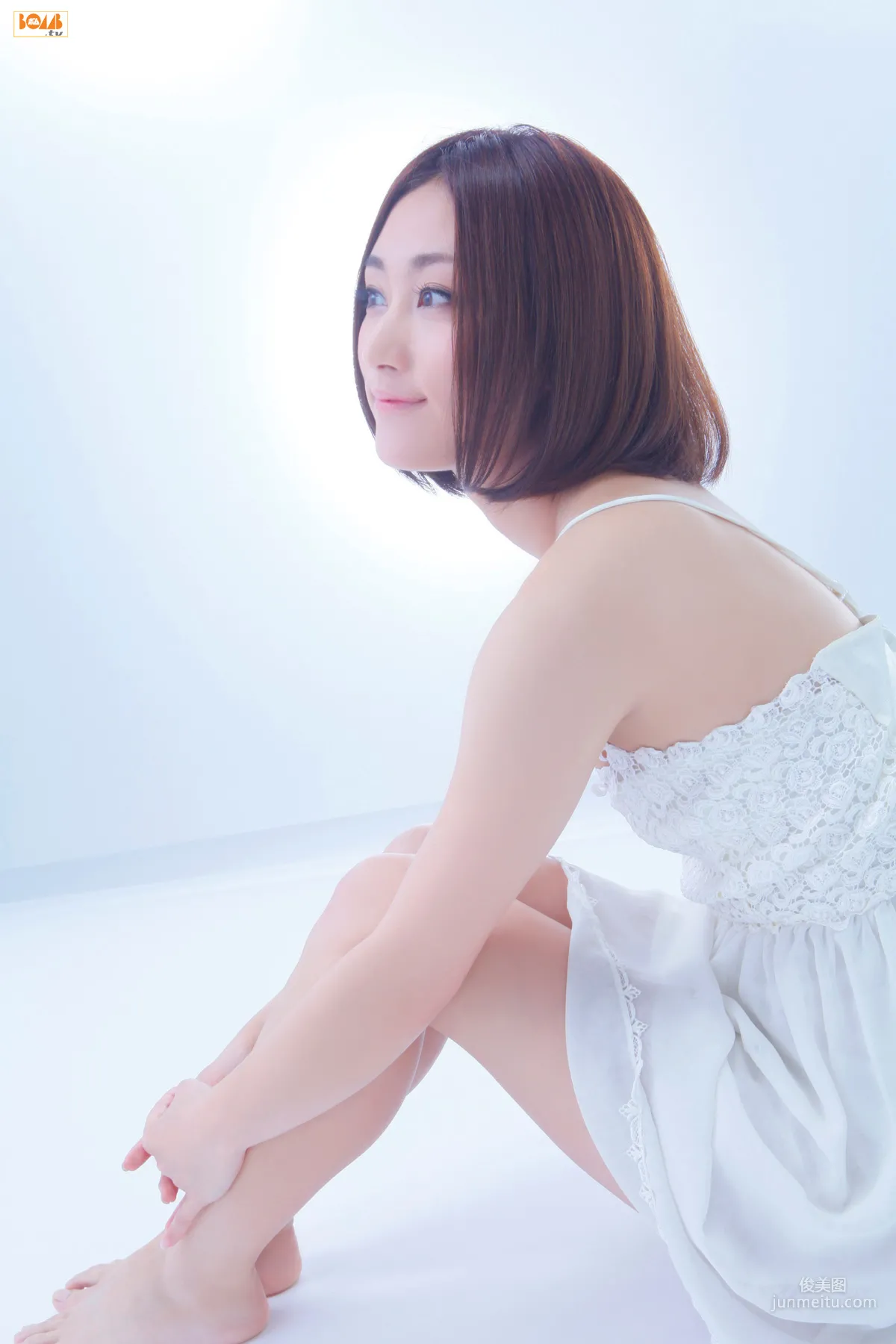 [Bomb.TV] January 2012 Issue Mika Yoshinaga Photo Set photo 9
