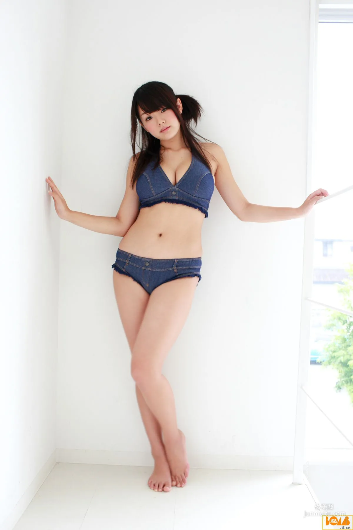 [Bomb.TV] 2010年12月刊 Ai Shinozaki 篠崎愛 寫真集 1