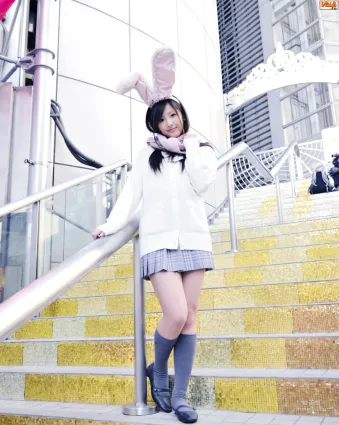 村上友梨&夏垣佳奈《Mimi Girls》寫真集 [Bomb.TV] 2011年02月号