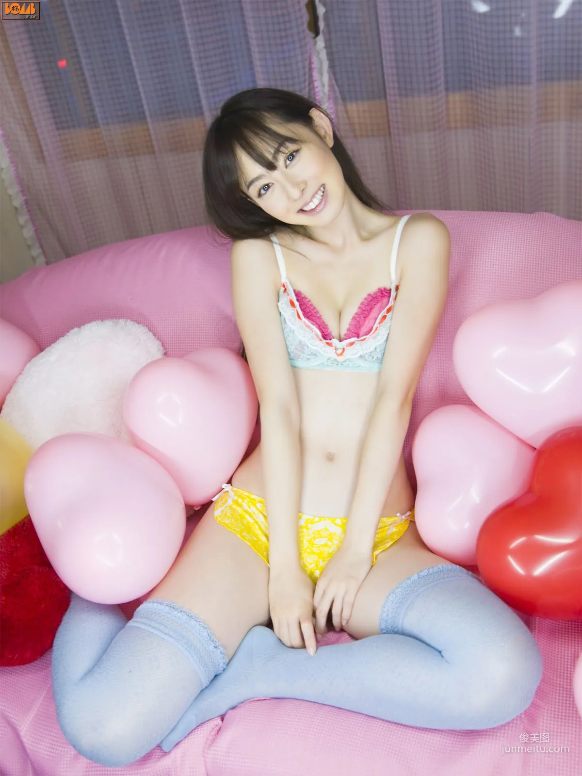 [Bomb.TV] 2009 May Issue Rina Akiyama Photo Set photo 21