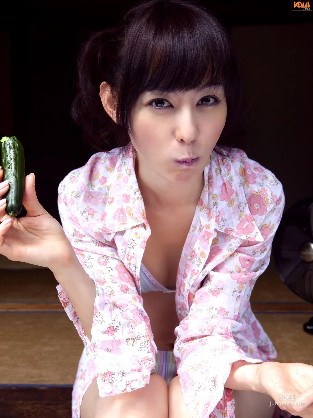 [Bomb.TV] November 2009 Issue Rina Akiyama Photo Set photo 31
